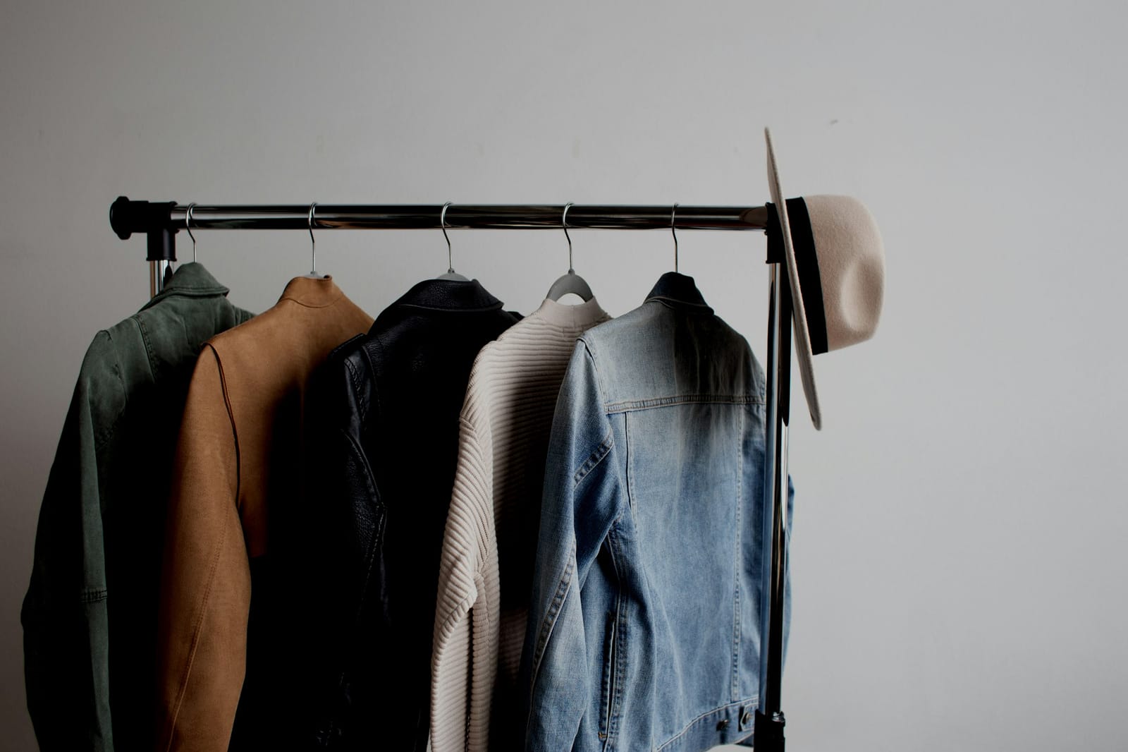 Today's Best Online Ecomm Sales - Save Big Now! August 6, 2025 Post feature image